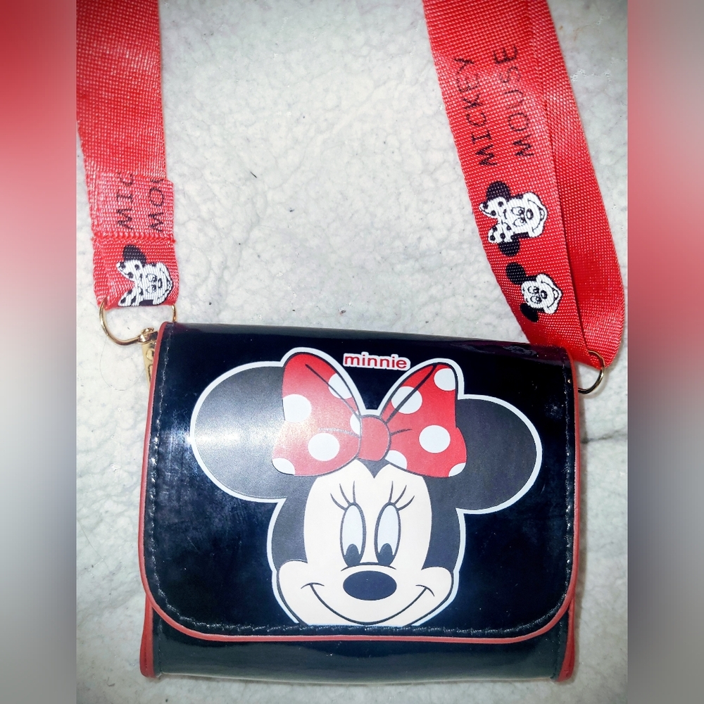 BNWOT Minnie Mouse Crossbody Bag with Red Strap